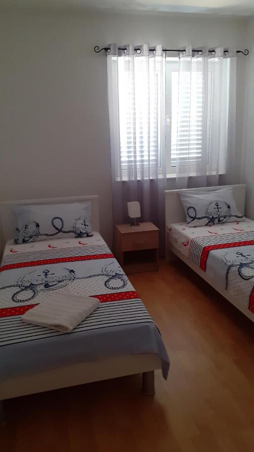 Apartman Nina Vodice Exterior foto